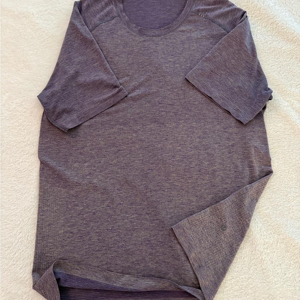 Lululemon Men’s Metal Vent Tech Tee Purple Size L